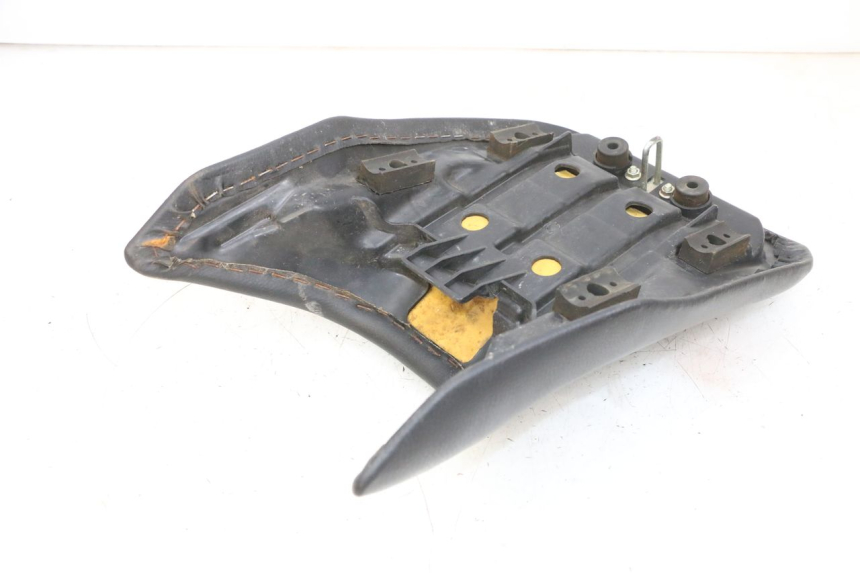 photo de SIEDZENIE PRZEDNIE DAELIM VJ ROADWIN FI 125 (2008 - 2017) - Zbliżenie techniczne