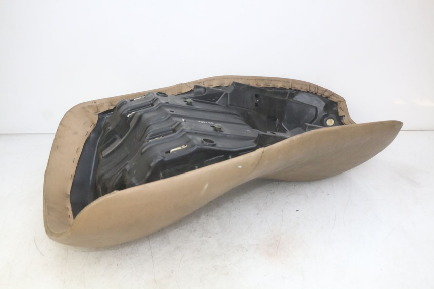 photo de SIODŁO PRZEDNIE YAMAHA YP MAJESTY 400 (2004 - 2008) - Punkty mocowania