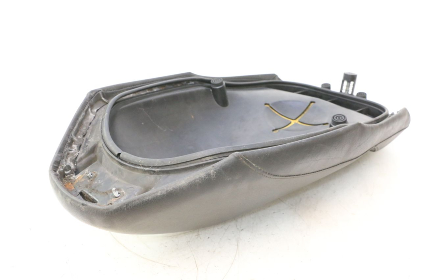 photo de SIEDZENIE PRZEDNIE YAMAHA YP MAJESTY 125 (1998 - 2001) - Część sprawdzona