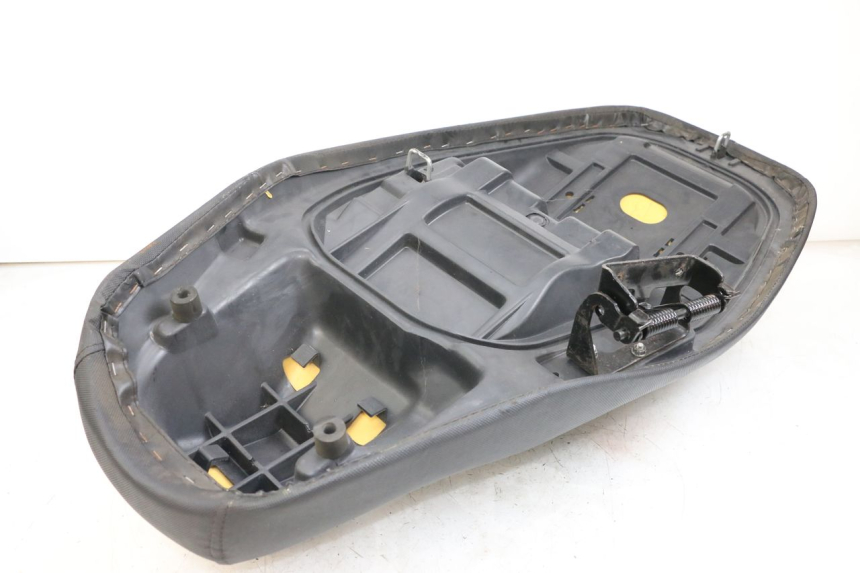 photo de SIEDZENIE JONWAY AZTRAL 125 (2008 - 2017) - Inny kąt widzenia