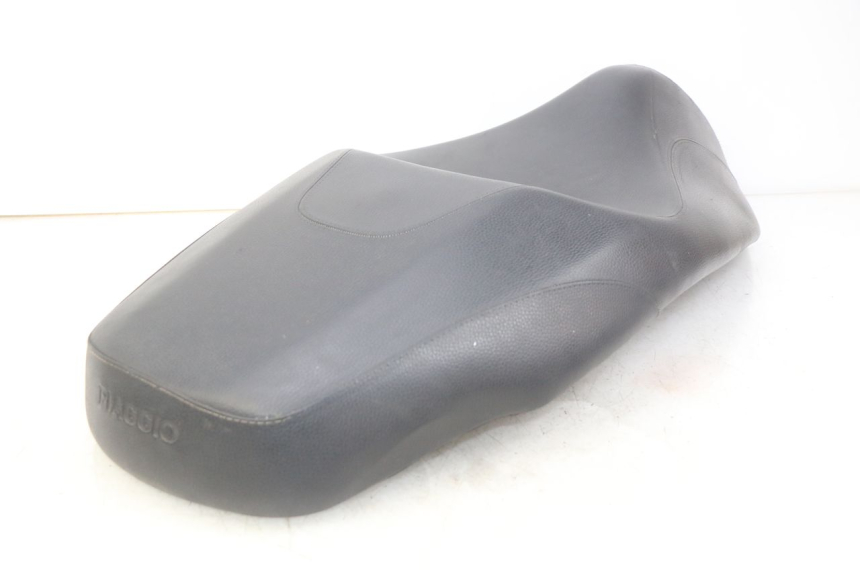 photo de SIEDZENIE PIAGGIO BEVERLY 125 (2010 - 2015) - Punkty mocowania