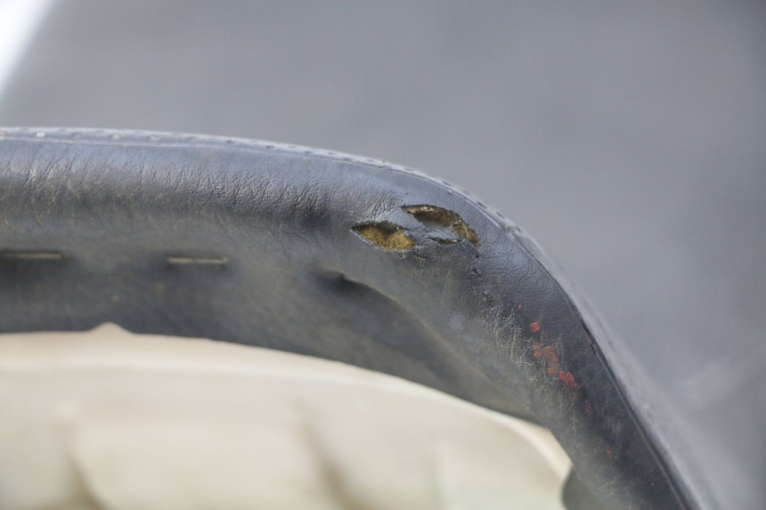 photo de SIEDZENIE YAMAHA BLASTER 200 (1987 - 2002) - Zoom stanu zużycia