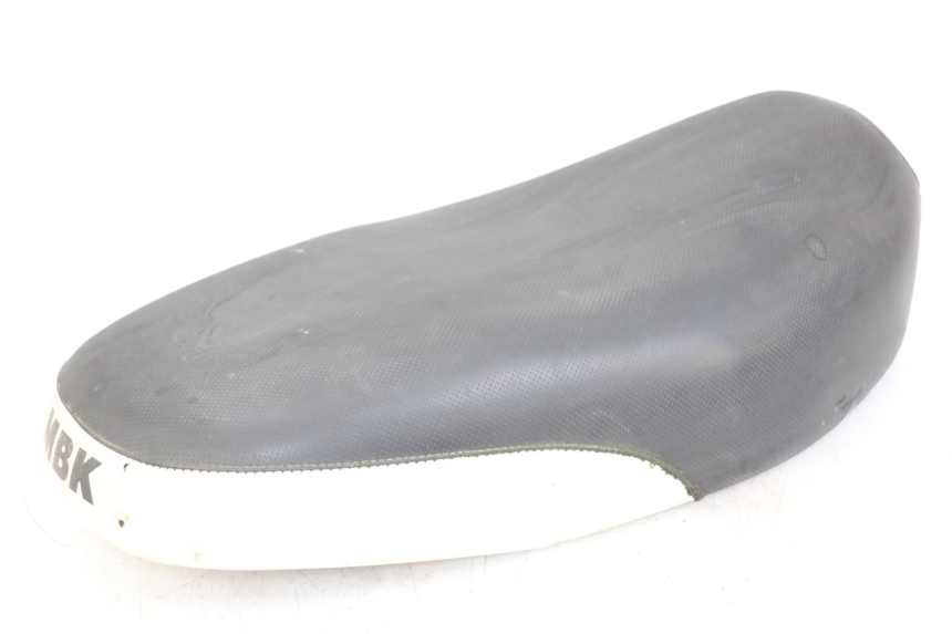 photo de SIODŁO MBK BOOSTER SPIRIT 50 (2004 - 2017) - Oznaczenia i referencje