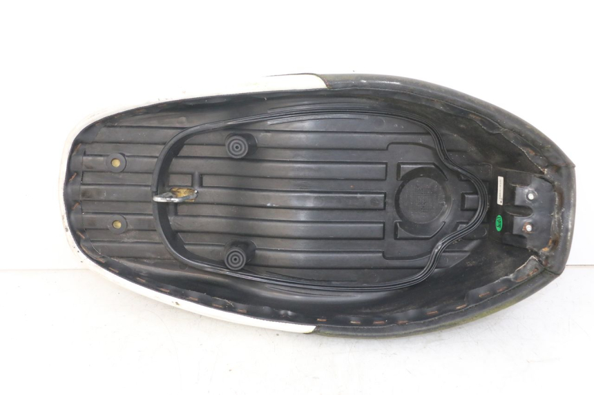 photo de SIODŁO MBK BOOSTER SPIRIT 50 (2004 - 2017) - Zbliżenie komponentów