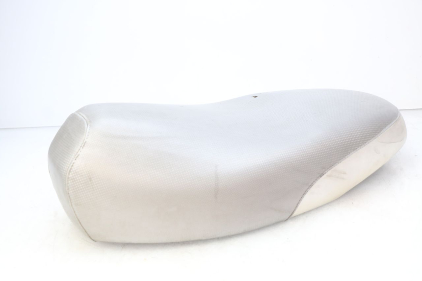 photo de SIEDZENIE MBK BOOSTER SPIRIT NAKED 50 (2004 - 2017) - Zoom stanu zużycia