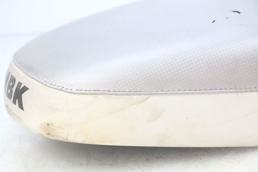 photo de SIEDZENIE MBK BOOSTER SPIRIT NAKED 50 (2004 - 2017) - Punkty mocowania