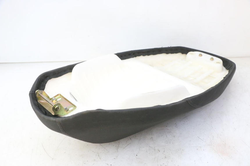 photo de SIEDZENIE MOTRON BREEZY 4T 50 (2021 - 2025) - Zoom stanu zużycia