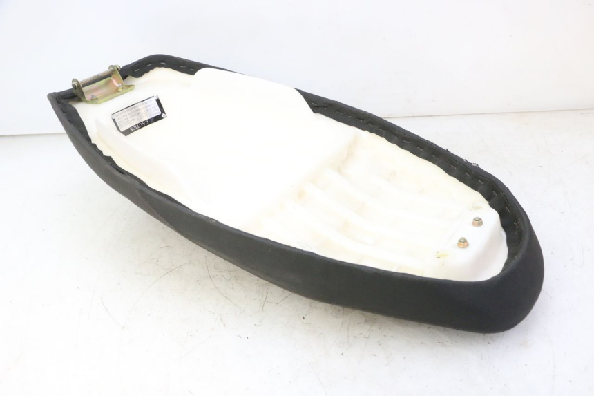 photo de SIEDZENIE MOTRON BREEZY 4T 50 (2021 - 2025) - Inny kąt widzenia