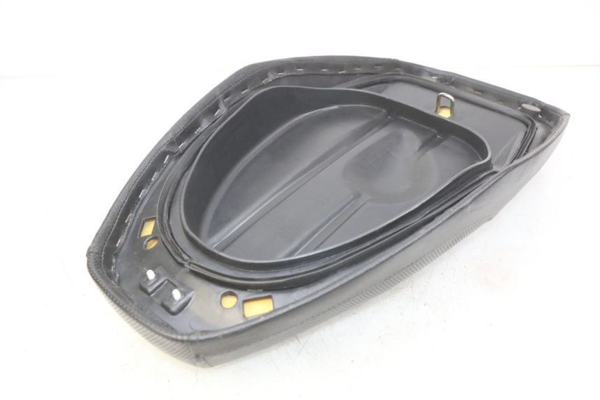 photo de SIEDZENIE BAOTIAN BT 49 QT-9 50 (2006 - 2010) - Stan powierzchni