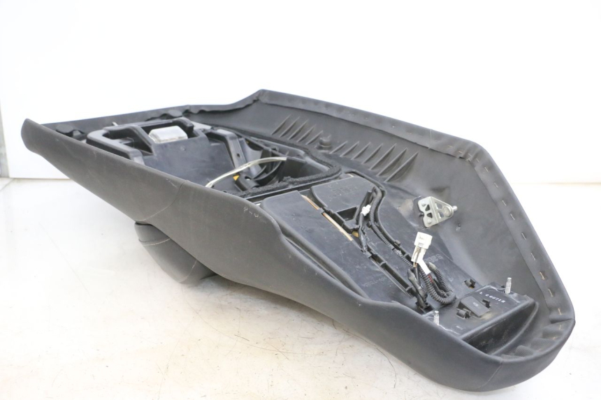 photo de SIEDZENIE SUZUKI BURGMAN 650 (2013 - 2020) - Inny kąt widzenia