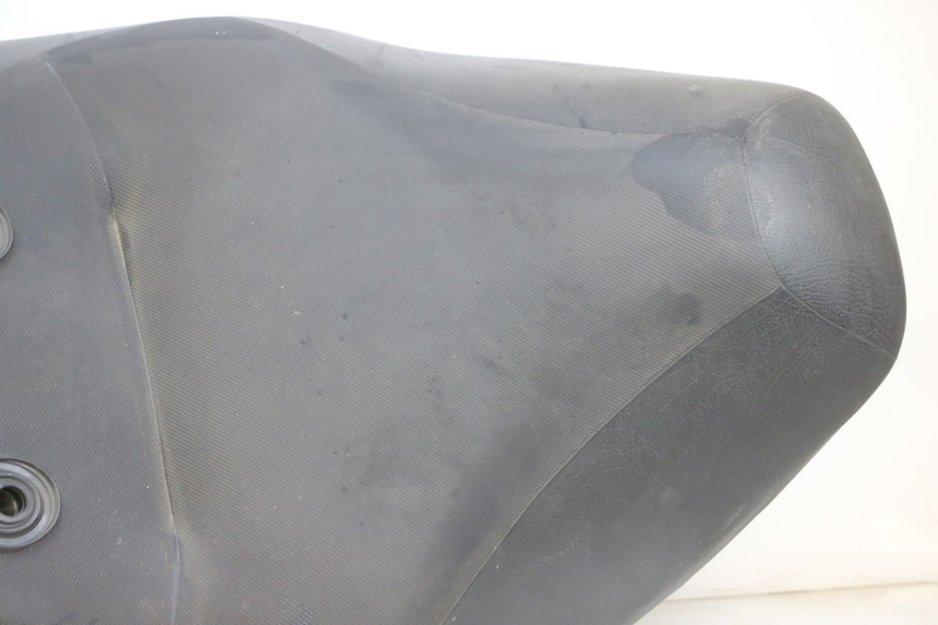 photo de SIEDZENIE SUZUKI BURGMAN EXECUTIVE ABS 650 (2006 - 2012) - Szczegóły charakterystyczne