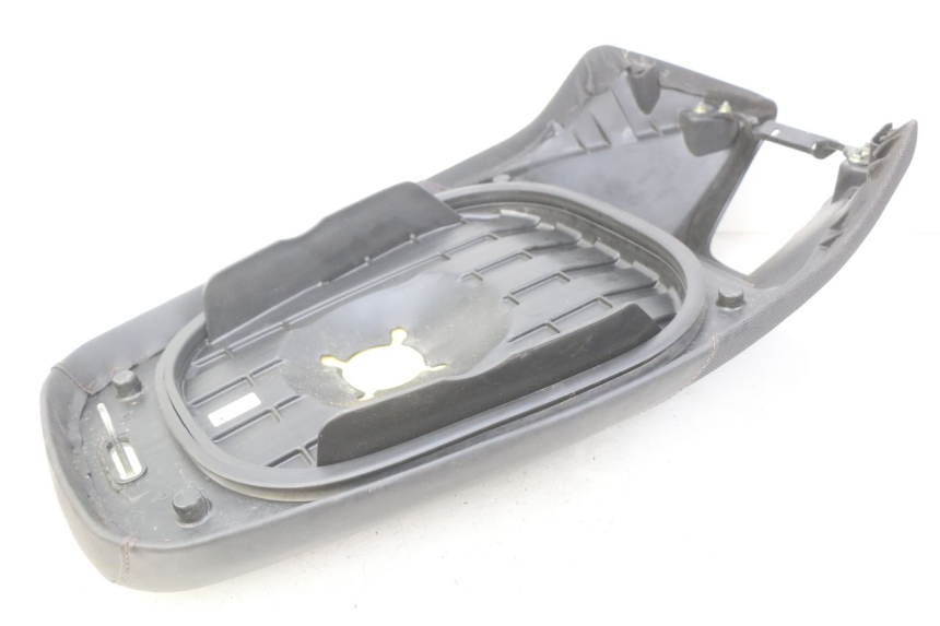 photo de SIEDZENIE YAMAHA BW'S BWS 125 (2010 - 2013) - Zbliżenie techniczne