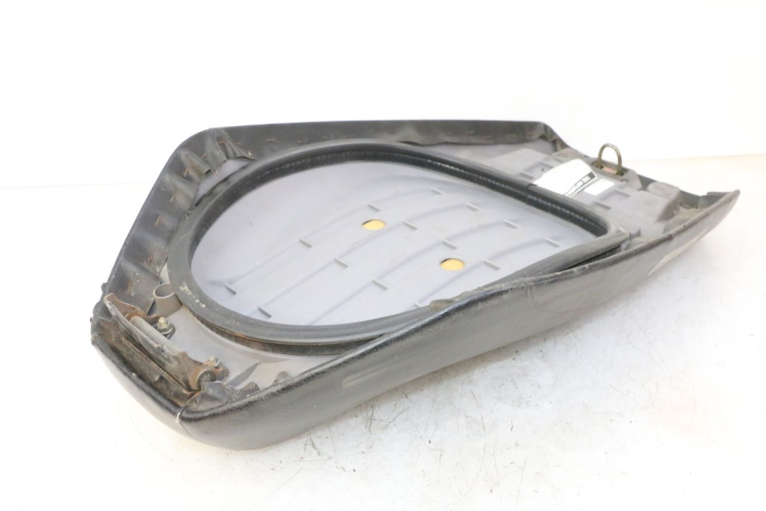 photo de SIEDZENIE YAMAHA BW'S 100 (1999 - 2002) - Zbliżenie techniczne