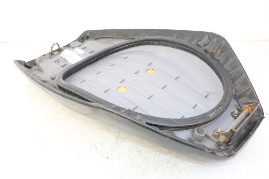 photo de SIEDZENIE YAMAHA BW'S 100 (1999 - 2002) - Stan powierzchni