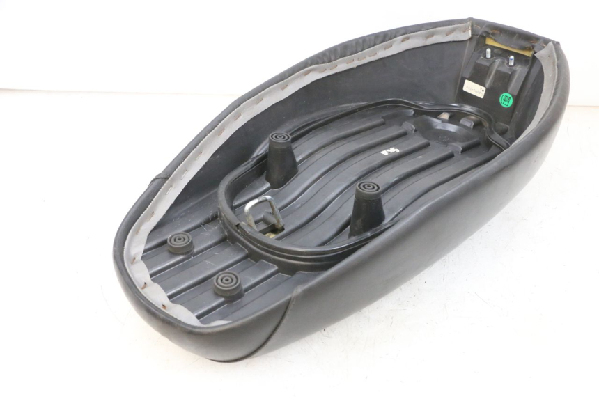 photo de SIEDZENIE YAMAHA BW'S EASY 50 (2013 - 2016) - Punkty mocowania