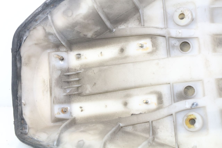 photo de SIEDZENIE ERIDER CARGO 1 (2009 - 2018) - Zoom stanu zużycia