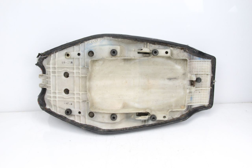 photo de SIEDZENIE HONDA CBR F SC21 1000 (1986 - 1992) - Część sprawdzona