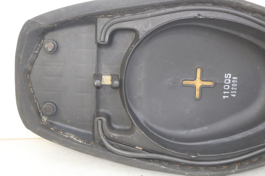 photo de SIEDZENIE TGB CITY 2 50 (2009 - 2013) - Widok z bliska