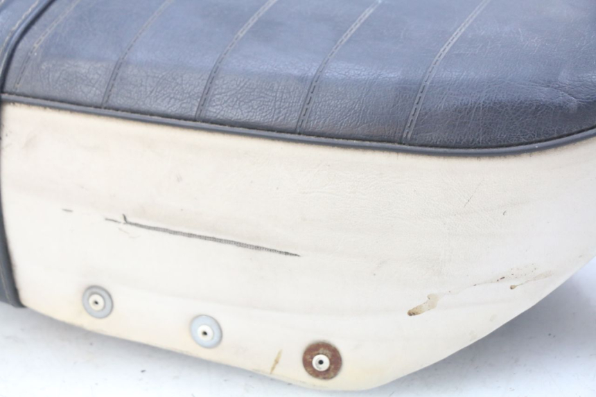 photo de SIEDZENIE TNT MOTOR CITY 50 (2007 - 2018) - Zoom stanu zużycia