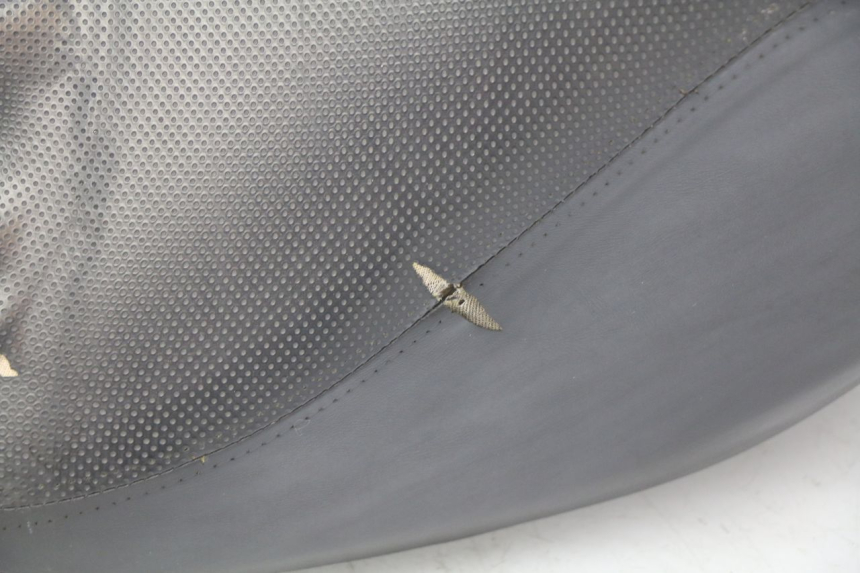 photo de SIEDZENIE SYM CITYCOM CITY COM 125 (2009 - 2014) - Zbliżenie komponentów