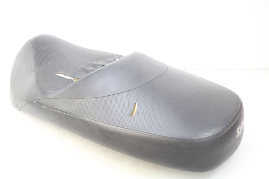 photo de SIEDZENIE SYM CITYCOM CITY COM 125 (2009 - 2014) - Zoom stanu zużycia