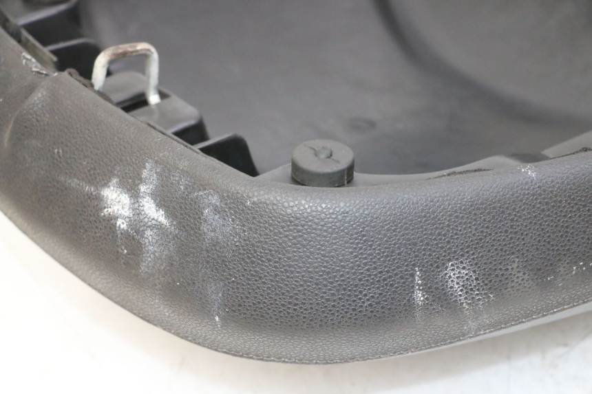 photo de SIEDZENIE PEUGEOT CITYSTAR 50 (2013 - 2017) - Widok z bliska