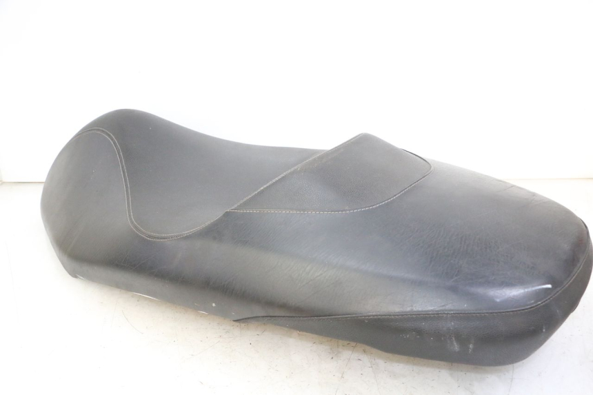 photo de SIEDZENIE PEUGEOT CITYSTAR 50 (2013 - 2017) - Zbliżenie techniczne