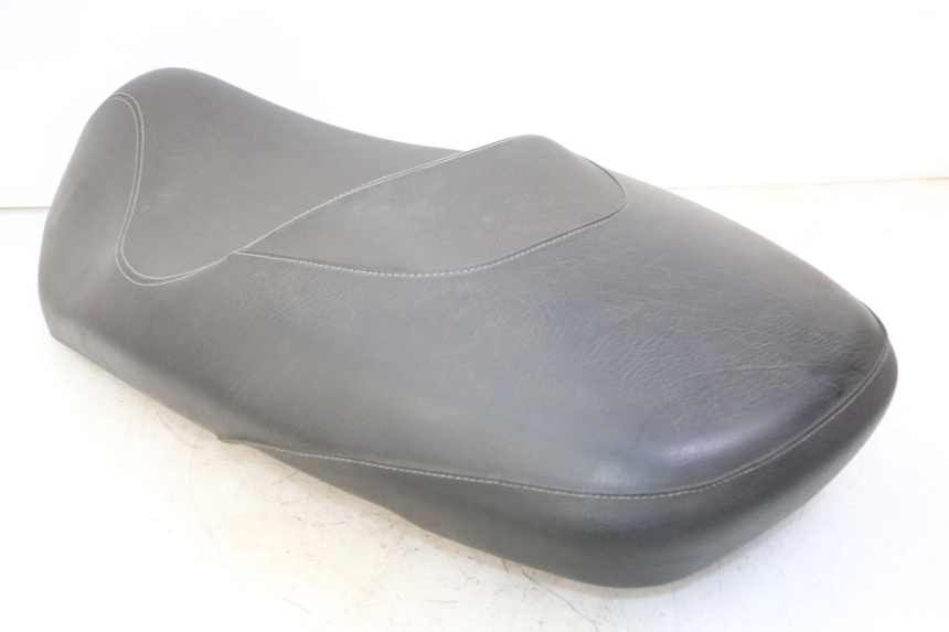 photo de SIEDZENIE PEUGEOT CITYSTAR 50 (2013 - 2017) - Szczegóły charakterystyczne