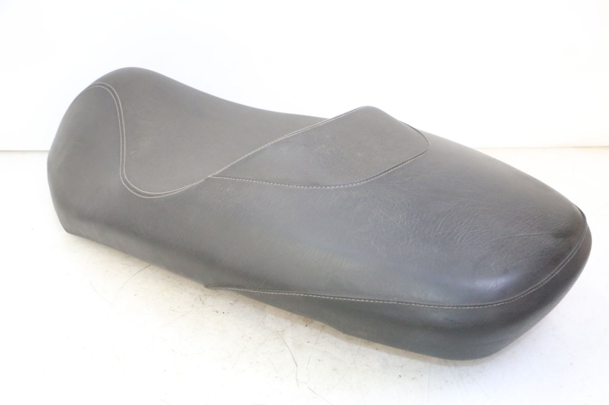 photo de SIEDZENIE PEUGEOT CITYSTAR 50 (2013 - 2017) - Stan powierzchni