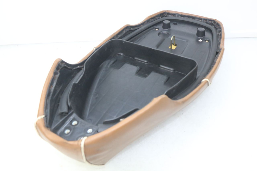 photo de SIEDZENIE RIDE CLASSIC 2T 50 (2014 - 2022) - Szczegół części