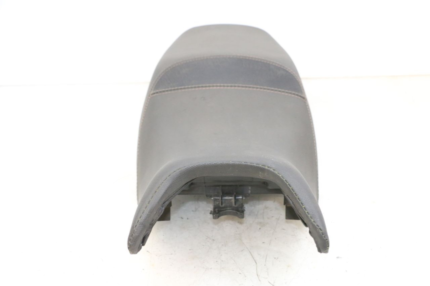 photo de SIEDZENIE KSR CODE 125 (2018 - 2020) - Zbliżenie komponentów