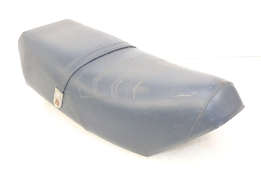 photo de SIEDZENIE SUZUKI CP 80 (1985 - 1996) - Szczegóły charakterystyczne