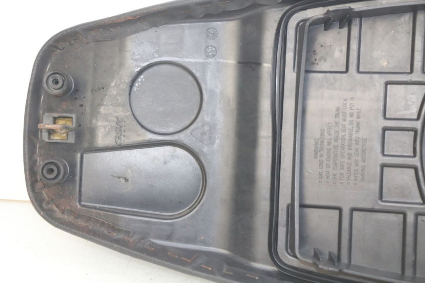 photo de SIEDZENIE SYM CROX 4T 50 (2016 - 2023) - Kontrola wizualna