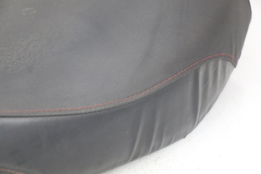 photo de SIEDZENIE SYM CROX 4T 50 (2016 - 2023) - Widok ogólny