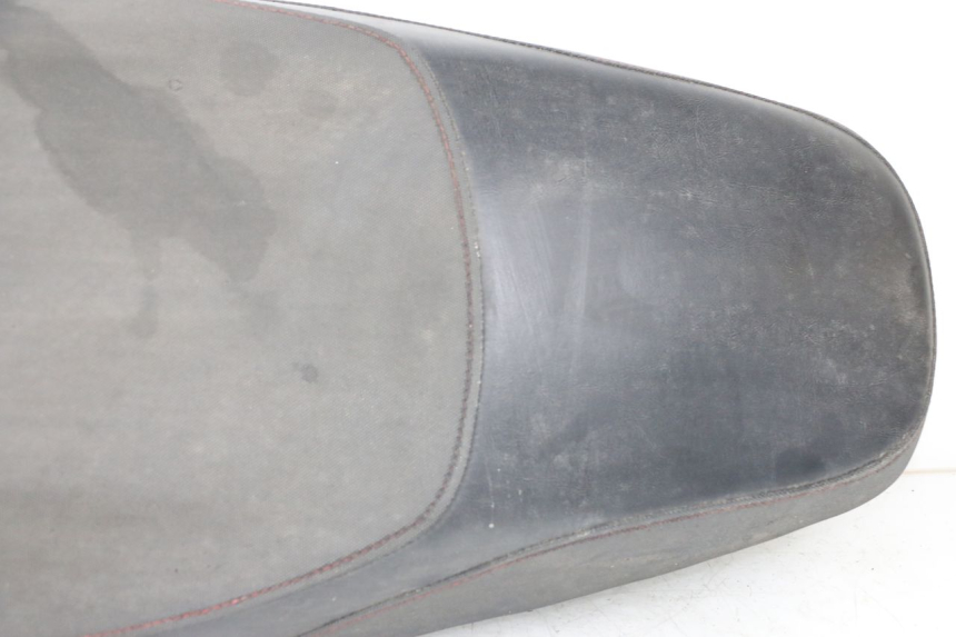 photo de SIEDZENIE SYM CROX 4T 50 (2016 - 2023) - Szczegóły charakterystyczne