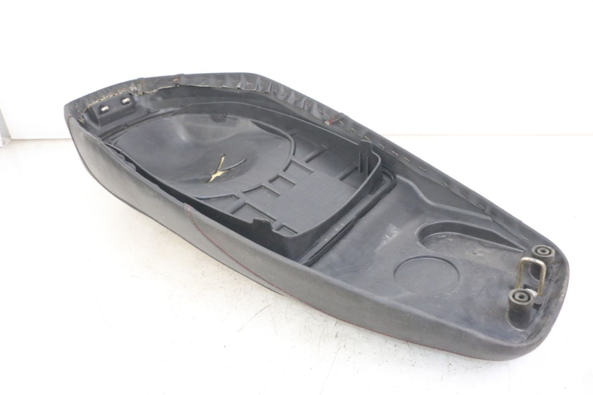 photo de SIEDZENIE SYM CROX 4T 50 (2016 - 2023) - Inny kąt widzenia