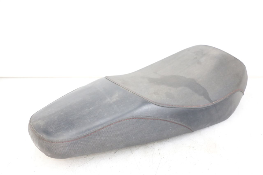 photo de SIEDZENIE SYM CROX 4T 50 (2016 - 2023) - Stan powierzchni