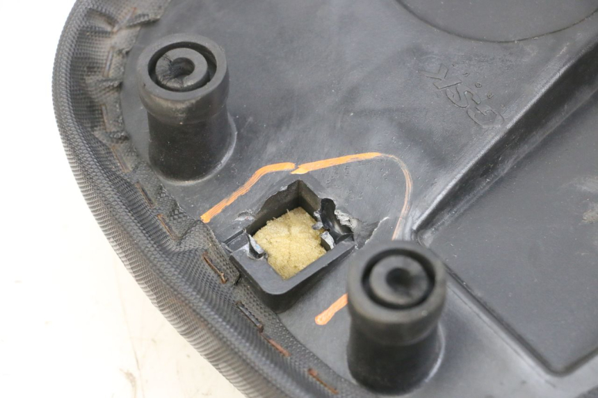 photo de SIEDZENIE SYM CROX 4T 50 (2016 - 2023) - Widok produktu