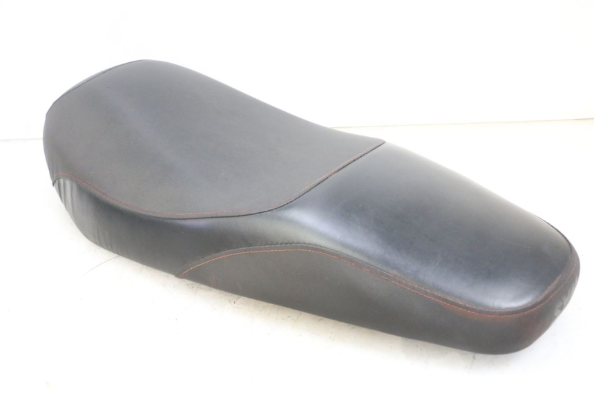 photo de SIEDZENIE SYM CROX 4T 50 (2016 - 2023) - Widok ogólny