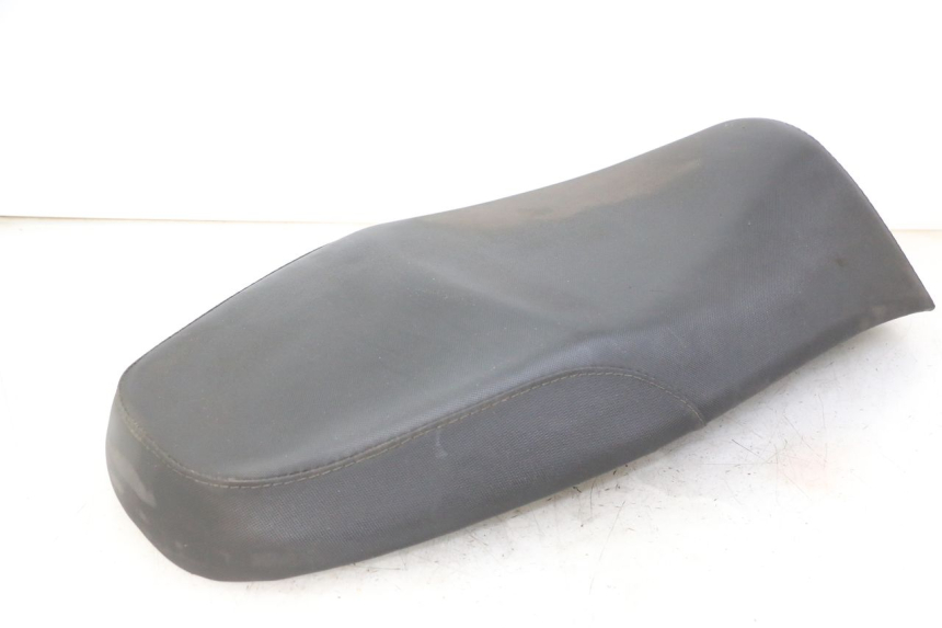 photo de SIEDZENIE DAELIM BESBI 125 (2007 - 2008) - Zbliżenie techniczne