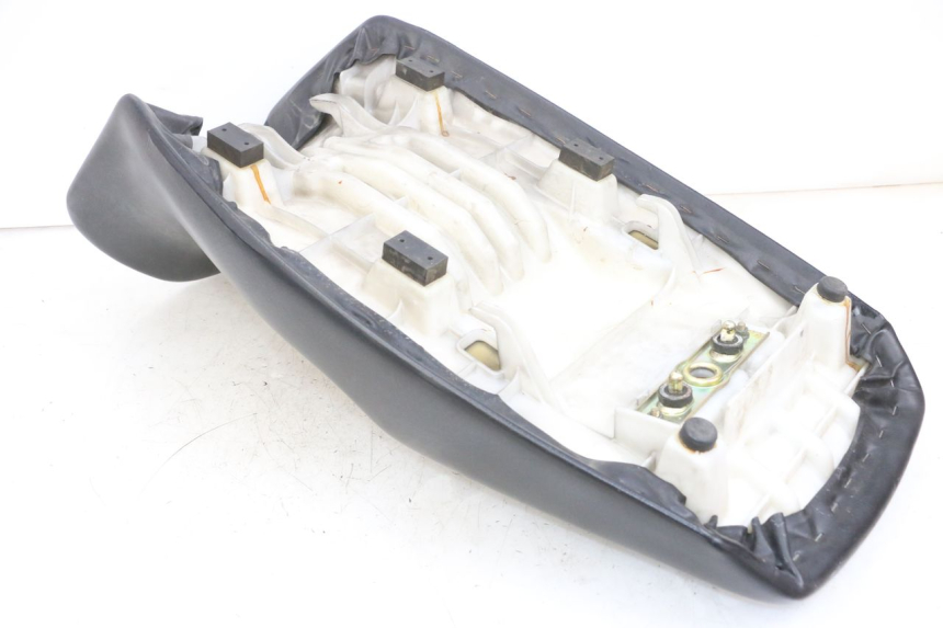 photo de SIEDZENIE SUZUKI DL V STROM 1000 (2002 - 2007) - Widok z bliska