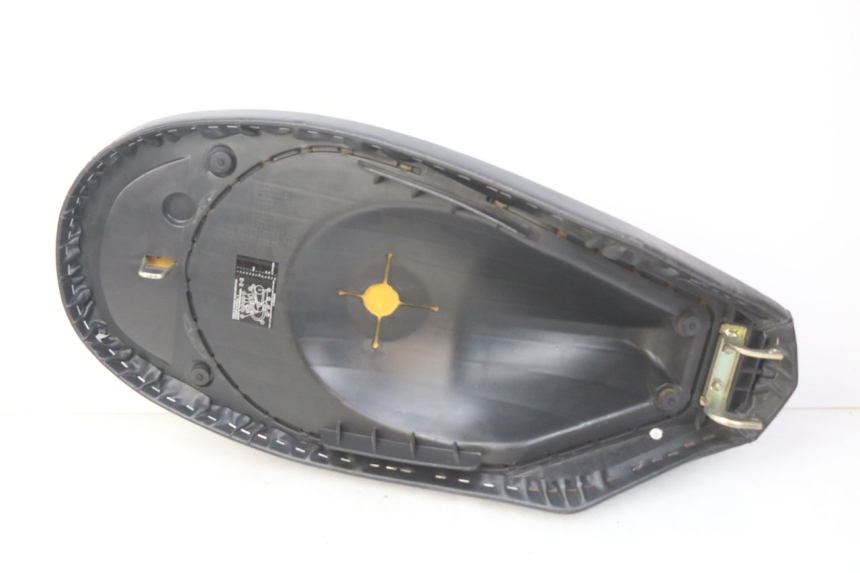 photo de SIEDZENIE PEUGEOT E-VIVACITY 1 (2012 - 2018) - Zbliżenie komponentów