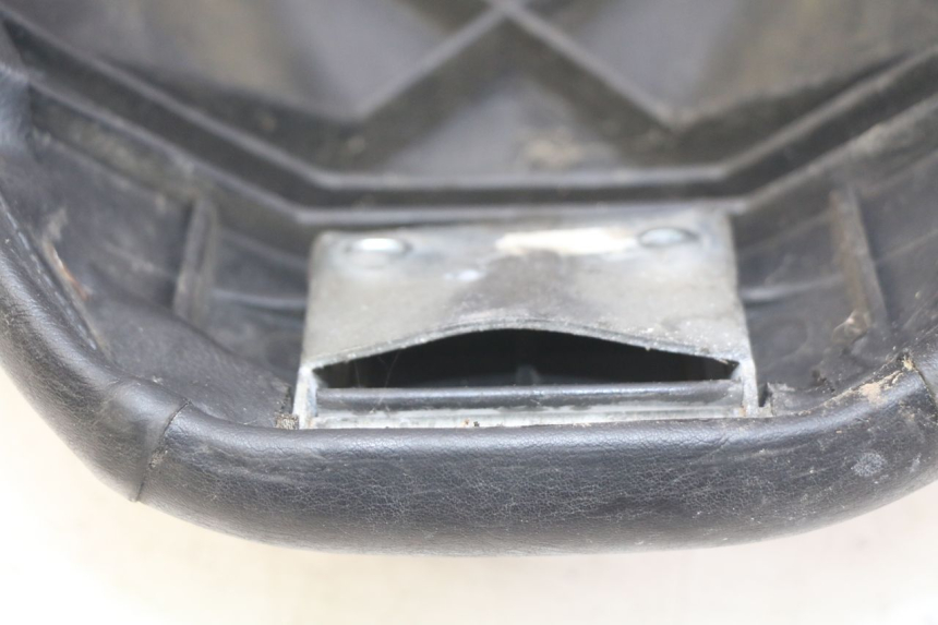 photo de SIEDZENIE PEUGEOT ELYSEO 125 (1999 - 2004) - Szczegóły charakterystyczne