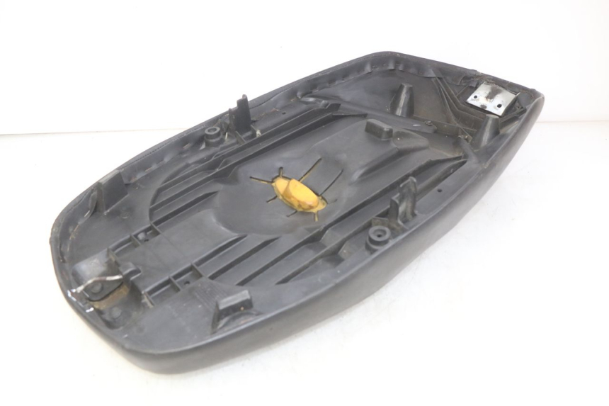 photo de SIEDZENIE PEUGEOT ELYSEO 125 (1999 - 2004) - Widok z bliska