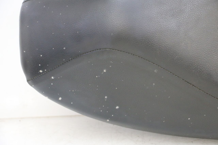 photo de SIEDZENIE PEUGEOT ELYSEO 125 (1999 - 2004) - Alternatywny kąt