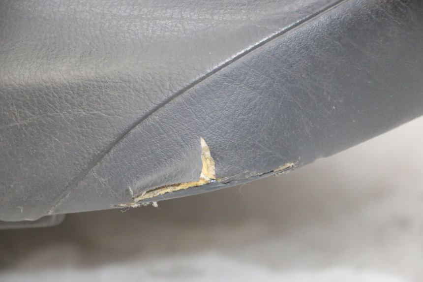 photo de SIEDZENIE PEUGEOT ELYSTAR 125 (2002 - 2007) - Widok z bliska