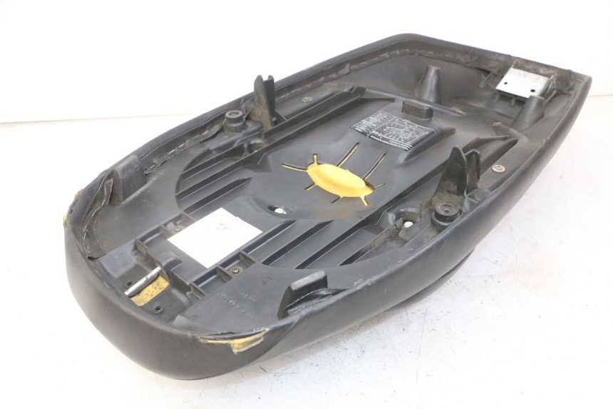 photo de SIEDZENIE PEUGEOT ELYSTAR 125 (2002 - 2007) - Stan powierzchni