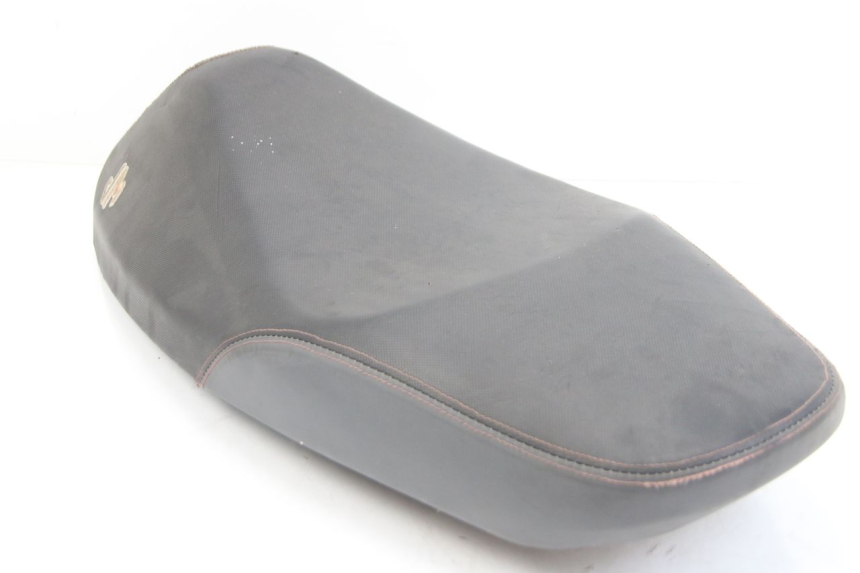 photo de SIEDZENIE JM MOTORS EVOLIS 4T 50 (2018 - 2022) - Inny kąt widzenia