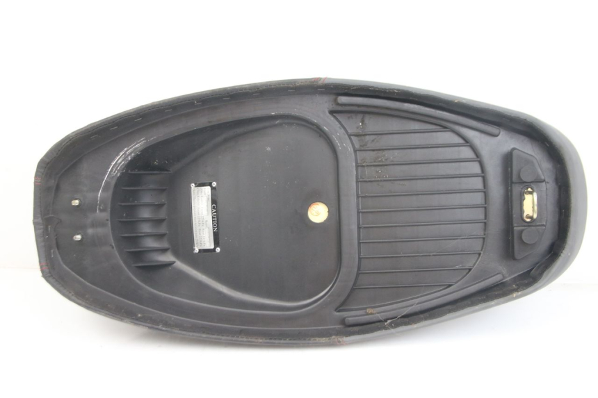 photo de SIEDZENIE JM MOTORS EVOLIS 4T 50 (2018 - 2022) - Punkty mocowania