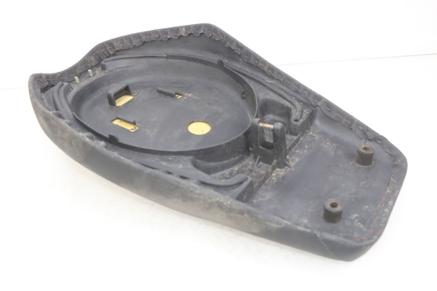 photo de SIEDZENIE KEEWAY F-ACT FACT 50 (2006 - 2011) - Punkty mocowania